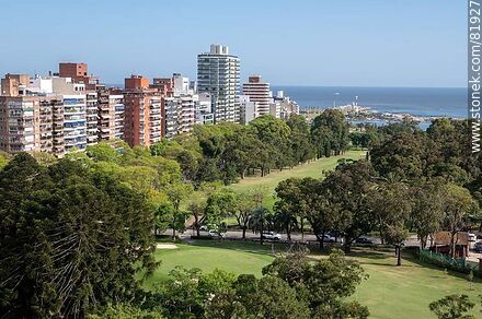 Club de Golf y edificios de Bulevar Artigas - Departamento de Montevideo - URUGUAY. Foto No. 81927