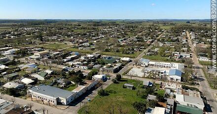 Vista aérea de Guichón - Departamento de Paysandú - URUGUAY. Foto No. 83099