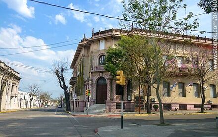 Edificio de la Intendencia Municipal de Paysandú - Departamento de Paysandú - URUGUAY. Foto No. 84200