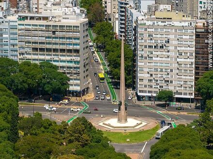 Aerial view of the Obelisco a los Constituyentes de 1830 and 18 de Julio Ave. - Department of Montevideo - URUGUAY. Photo #85303