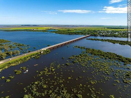Aerial view of Route 3 looking north to the Cuareim River - Artigas - URUGUAY. Photo #85659