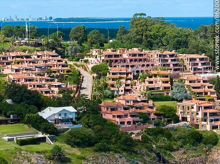 Vista aérea de Terrazas de Punta Ballena - Punta del Este y balnearios cercanos - URUGUAY. Foto No. 86200