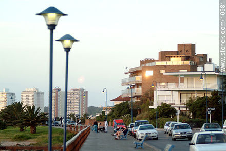 Rambla porutaria - Punta del Este y balnearios cercanos - URUGUAY. Foto No. 10981