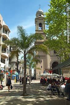 Sarandí y Juan Carlos Gómez, Plaza Matriz. - Departamento de Montevideo - URUGUAY. Foto No. 6877