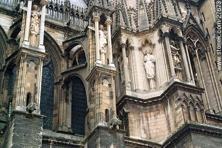 Detalles del exterior de la Catedral de Reims. -  - FRANCIA. Foto No. 27673