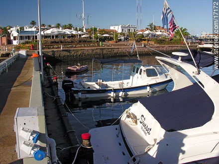  - Punta del Este y balnearios cercanos - URUGUAY. Foto No. 17172