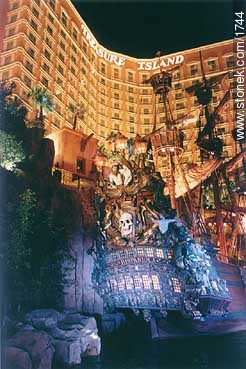 Treasure Island Hotel.All Las Vegas hotels and resorts offer shopping arcades and gaming rooms as we -  - USA-CANADA. Photo #1744