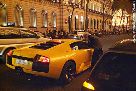 Lamborghini Diabolo árabe en el Boluevard Haussmann - Paris - FRANCE. Photo #24401
