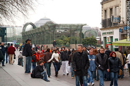 En los alrededores de G. Pompidou - París - FRANCIA. Foto No. 24744