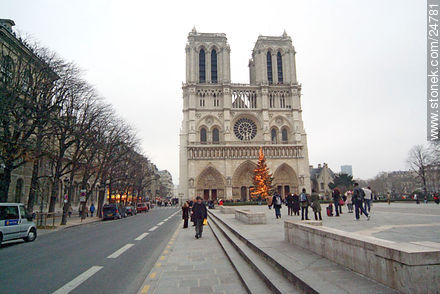 Catedral Notre Dame - París - FRANCIA. Foto No. 24781