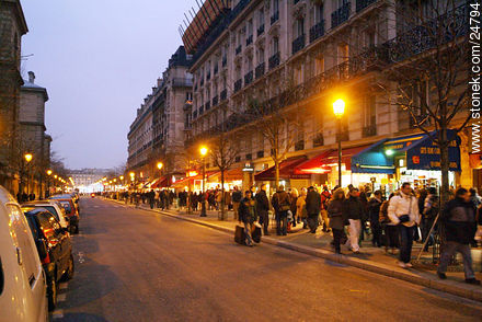 Rue D'Arcole - París - FRANCIA. Foto No. 24794
