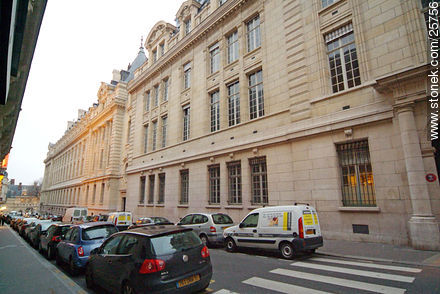 Rue de la Sorbonne - Paris - FRANCE. Photo #25756