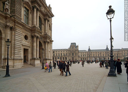 Musée du Louvre - Paris - FRANCE. Photo #25939