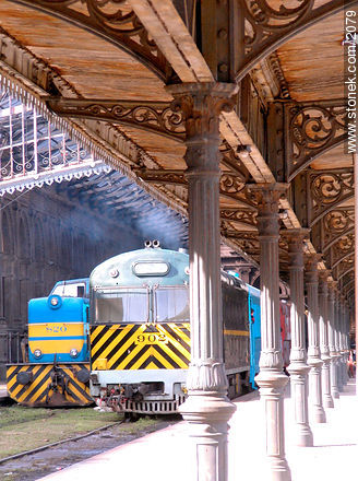 Andén de la antigua Estación Central General Artigas - Departamento de Montevideo - URUGUAY. Foto No. 2079