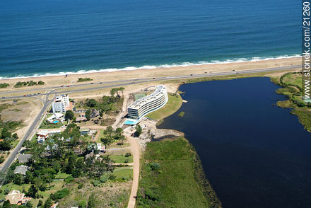  - Punta del Este y balnearios cercanos - URUGUAY. Foto No. 21260